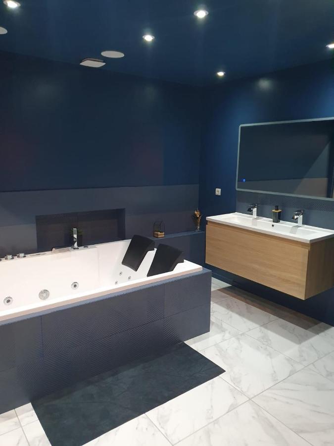 La Suite - Loft Spa Tavernes Ngoại thất bức ảnh